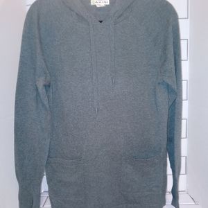 Akini long sleeve hoodie